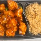 Best General Tso's Chicken Dinner Combo in Kennesaw, GA